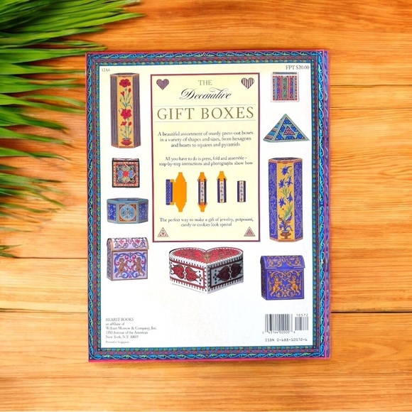 The Decorative Gift Boxes by Jane Thomson - Press-Out Craft Book - Picture 2 of 14